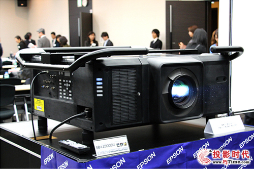 配置顶级 爱普生在日本发布6款激光工程投影机 